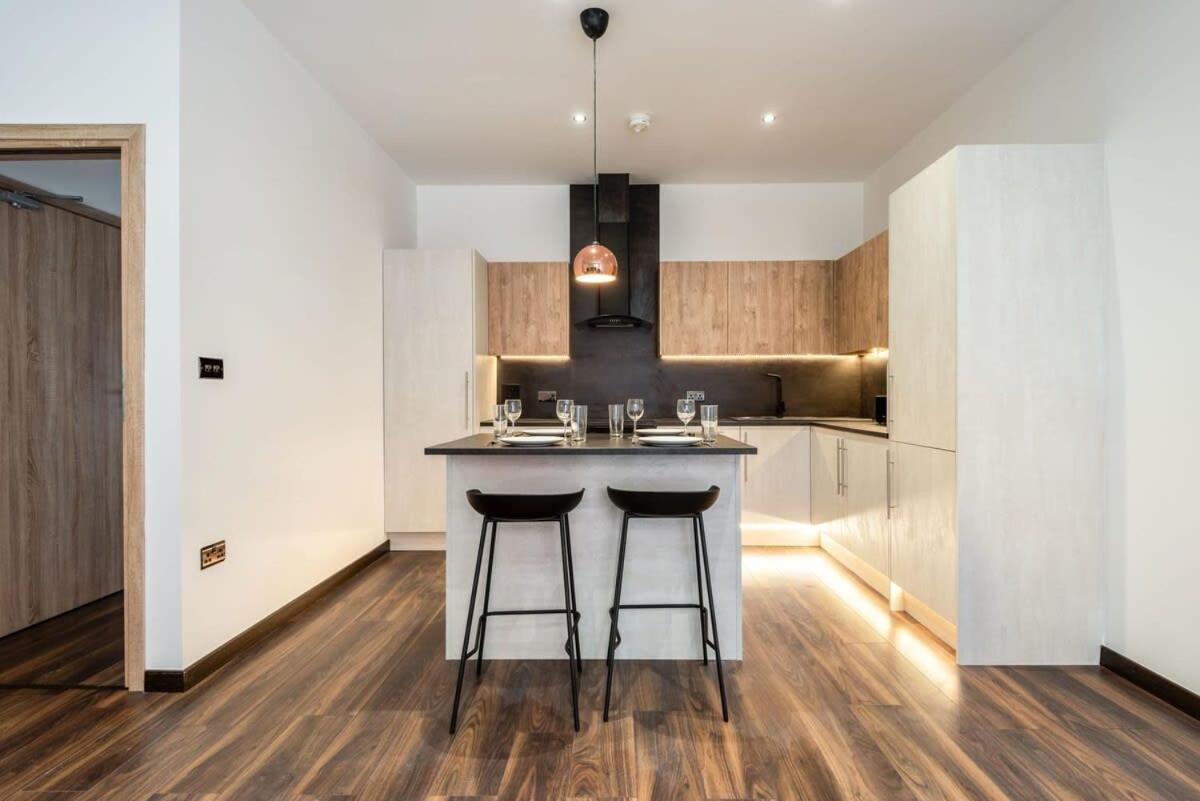 Characterful 2 Bed Apartment With Parking In Hull Kingston upon Hull Exteriör bild