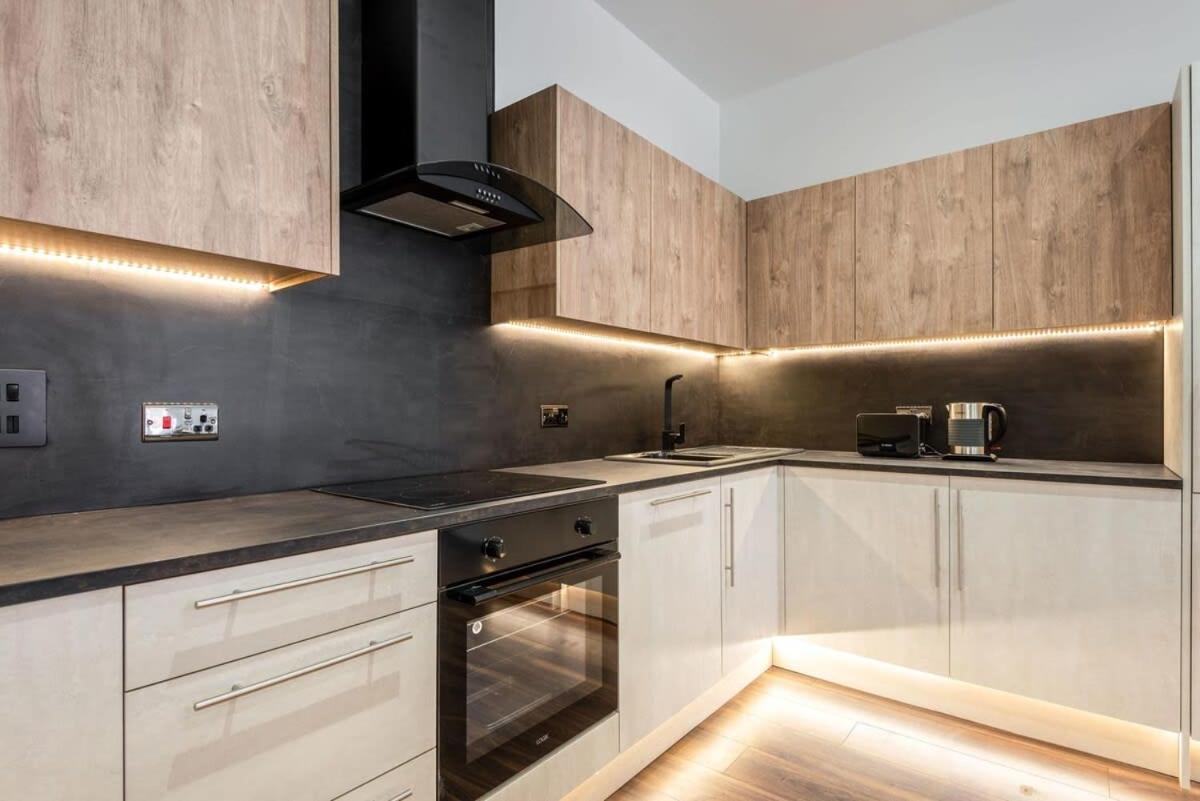 Characterful 2 Bed Apartment With Parking In Hull Kingston upon Hull Exteriör bild