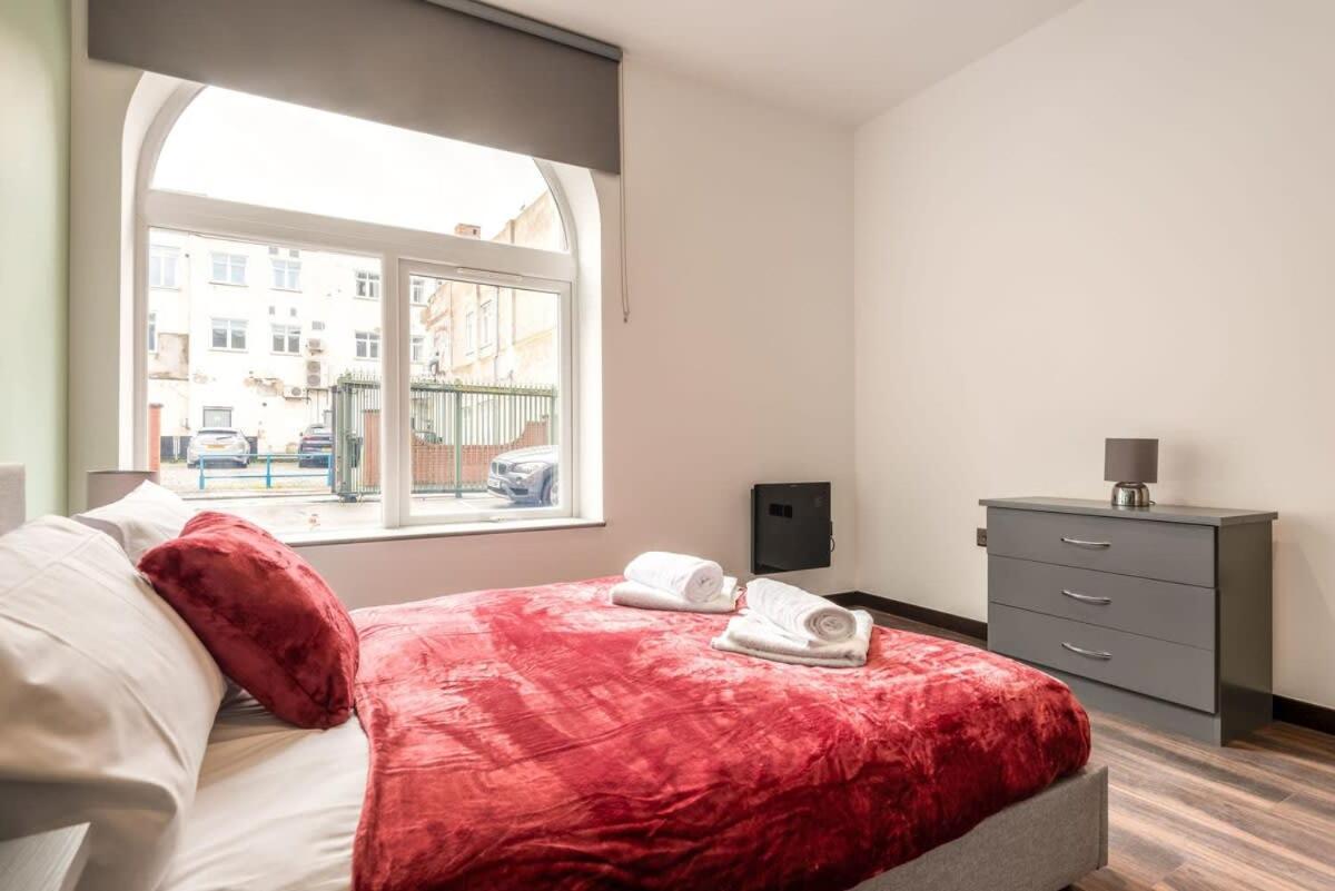 Characterful 2 Bed Apartment With Parking In Hull Kingston upon Hull Exteriör bild